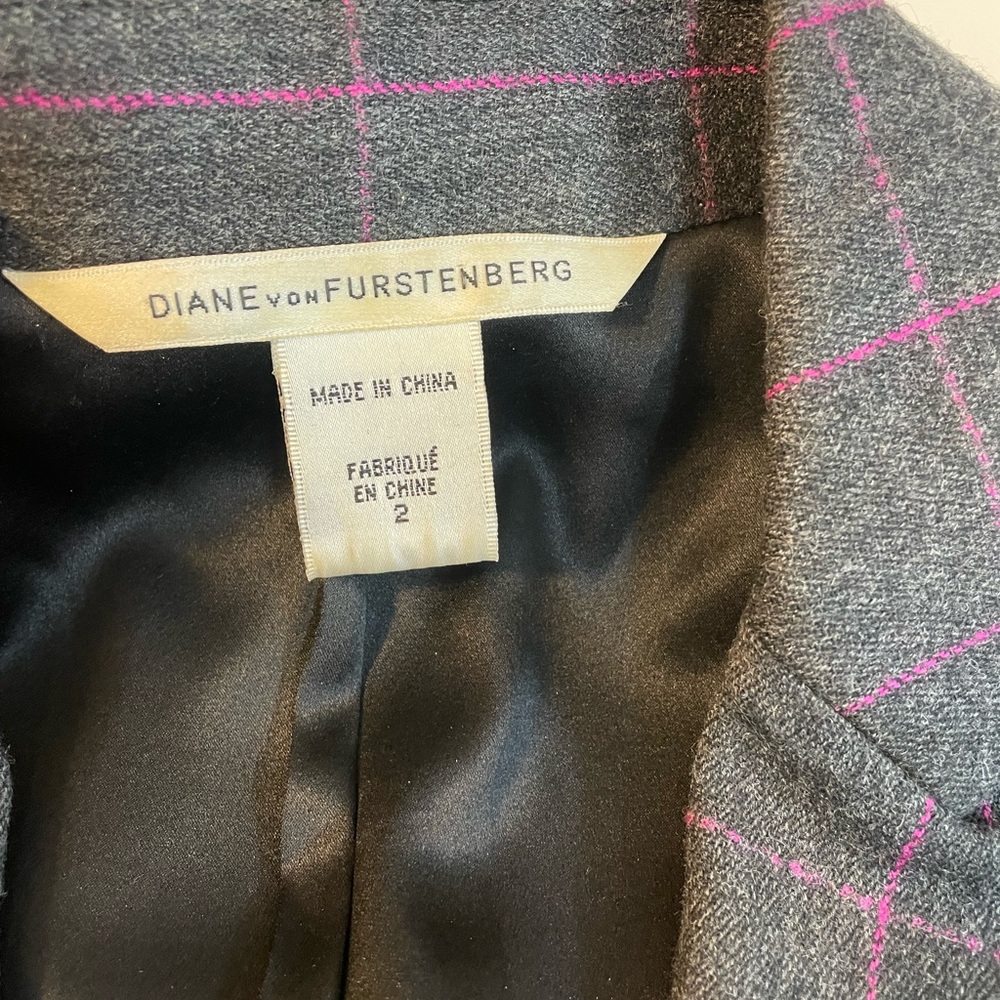 Grey with pink checked blazer - Picture 2 of 4